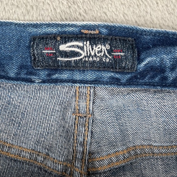 Silver Jeans Co Womens Jeans Distressed Frayed Hem Cropped Bootcut Size 38x27 - Picture 5 of 13